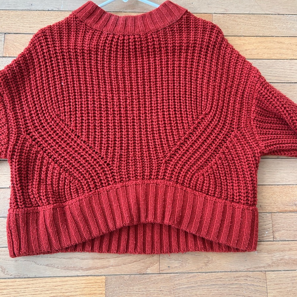 EUC Moon & Madison burnt orange cropped chunky sweater - Picture 7 of 15